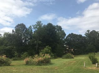 63 King Heights Dr, Fletcher, NC 28732