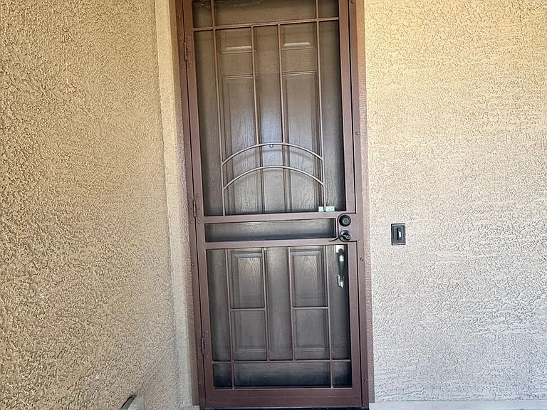 12055 W Tether Trl — Photo 3