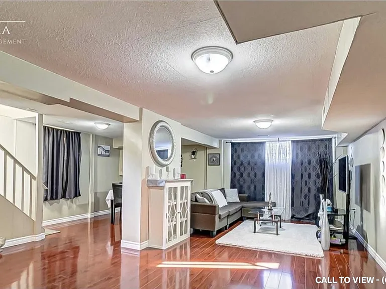 585 Montcalm Ave #2 — Photo 3