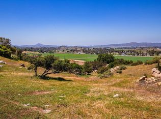 2342 Dye Rd, Ramona, CA 92065