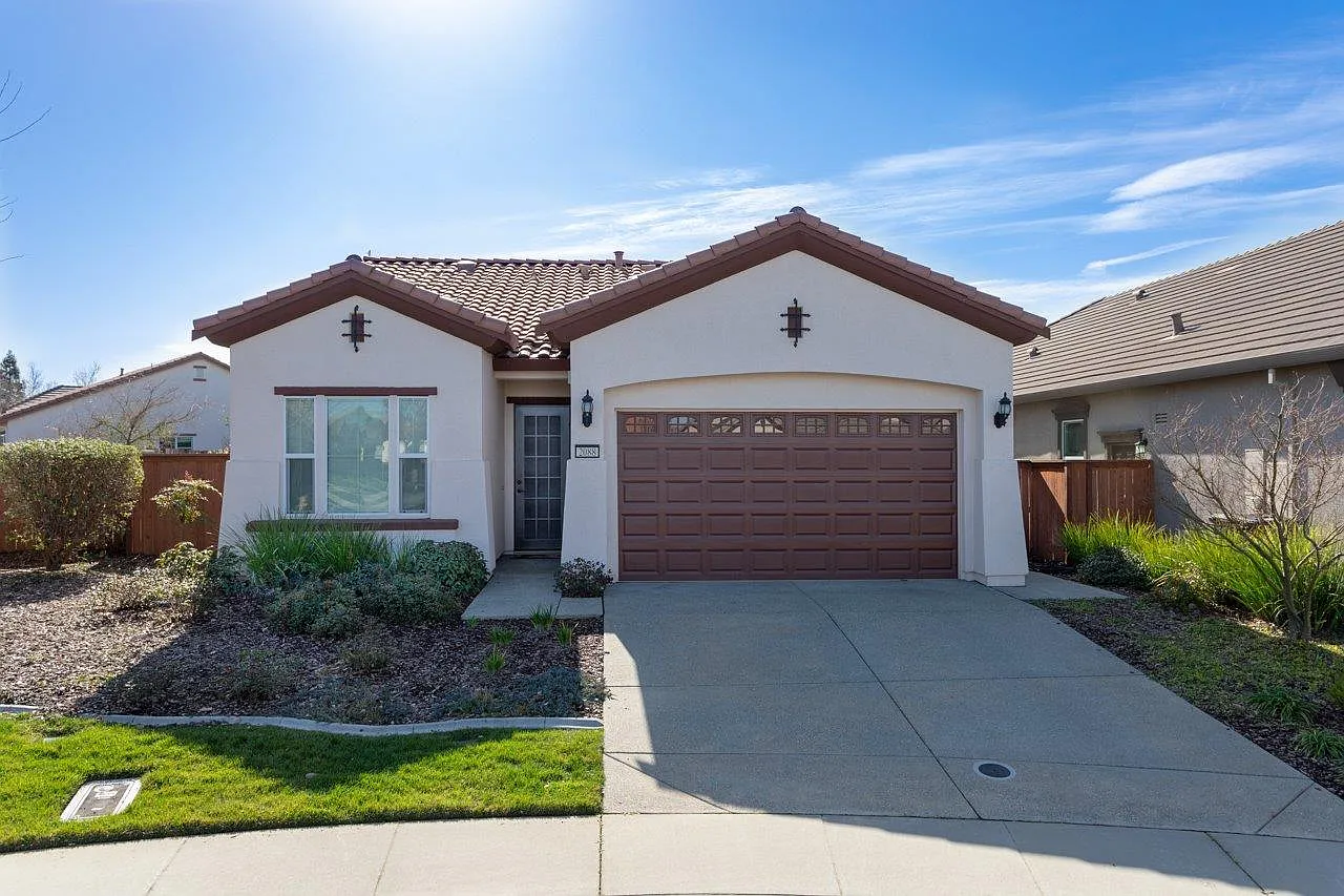 2088 Appersett Loop photo 1
