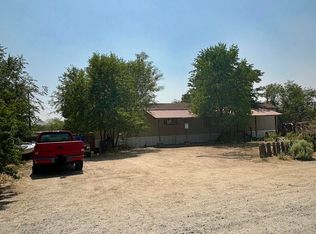 5829 Klondike Dr, Sun Valley, NV 89433