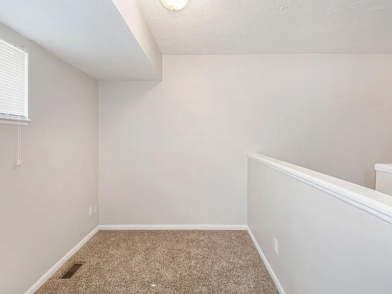 Westwind Townhomes — Photo 33