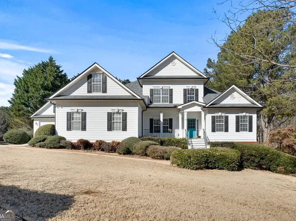 164 Castlewood Rd, Tyrone, GA 30290