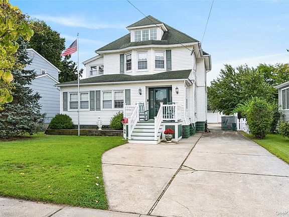 3rd image of 36 Union Place