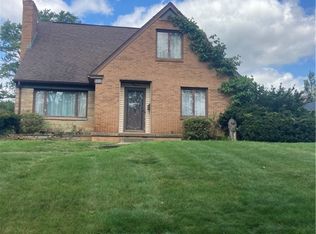 600 E Broadway Ave, Girard, OH