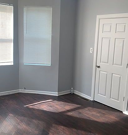 3rd image of 6805 S Langley Ave #1