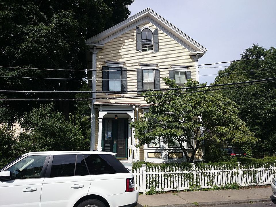 1st image of 21 Thomas St