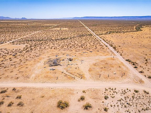 4th image of 4746 Chemehuevi Drive