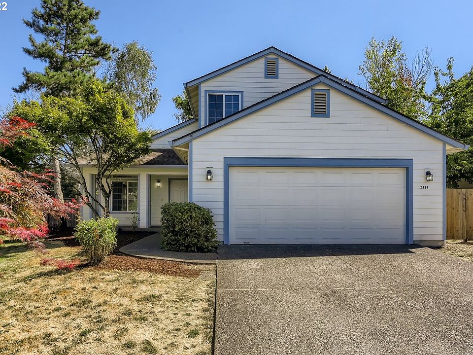 1st image of 2114 NE Sundown Ct