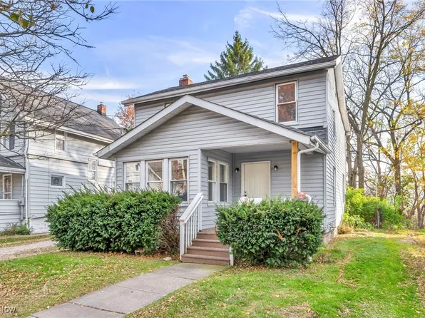1802 Ford Ave, Akron, OH 44305