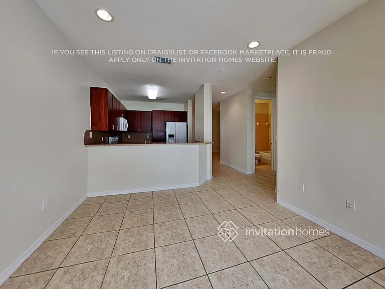 568 NE 35th Ave — Photo 6