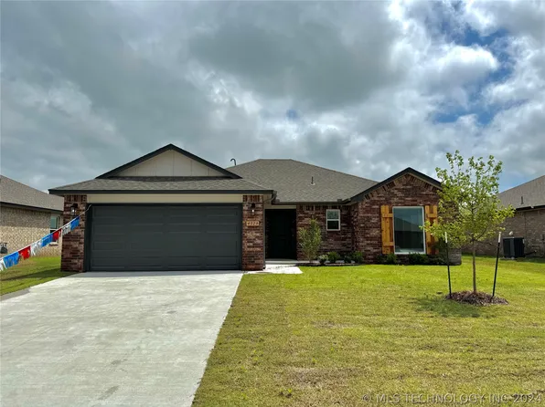 4023 S 152nd Ave E, Tulsa, OK 74134