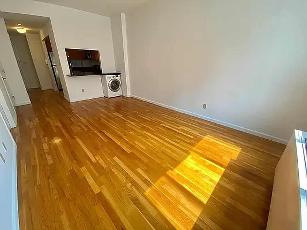 229 East 13th Street — Photo 2