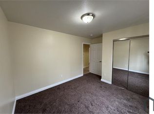 227 E 81st St, Los Angeles, CA 90003