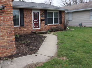 1617 E Fairlawn Dr, Urbana, IL
