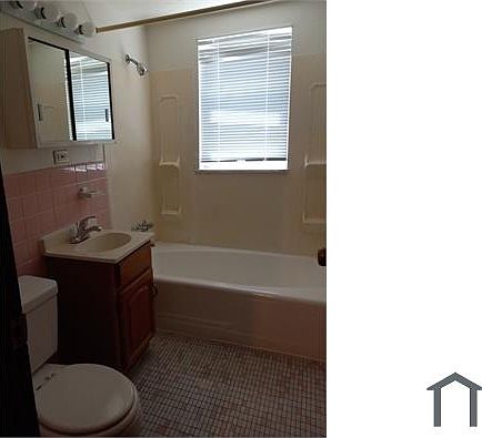 3rd image of 19720 Euclid Ave #207