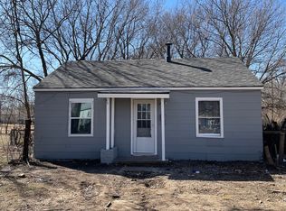 4265 E Whitney Ln, Wichita, KS 67210