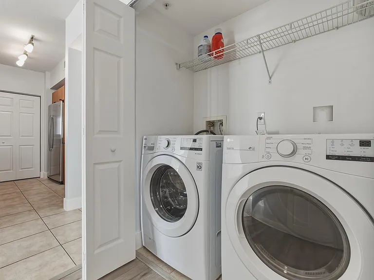 625 Casa Loma Blvd #1206 — Photo 23