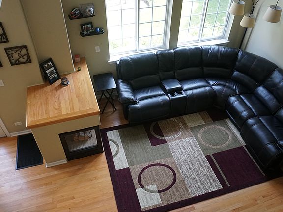 5th image of 578 E Thornhill Ln