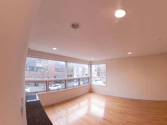 5th image of 1830 N Milwaukee Ave APT 202