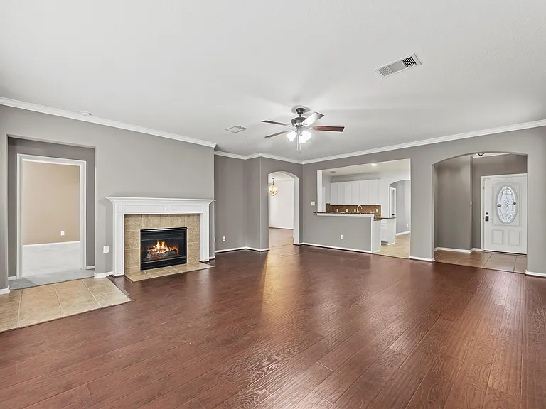 15403 Redbud Dale Ct — Photo 5