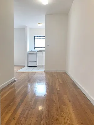 Rented by AJ Clarke | media 22