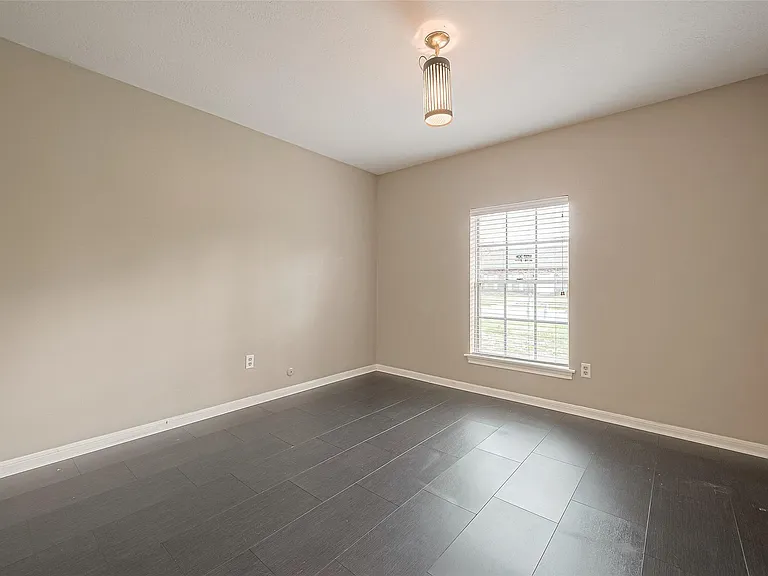 11406 High Star Dr — Photo 43