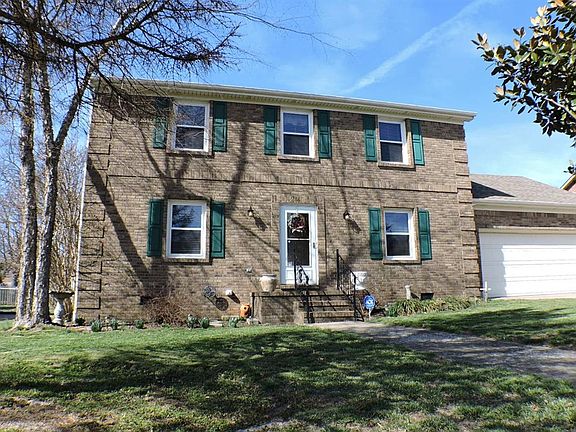 3rd image of 241 Vicksburg Dr