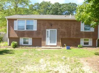 50 Beatrice St, Westerly, RI 02891