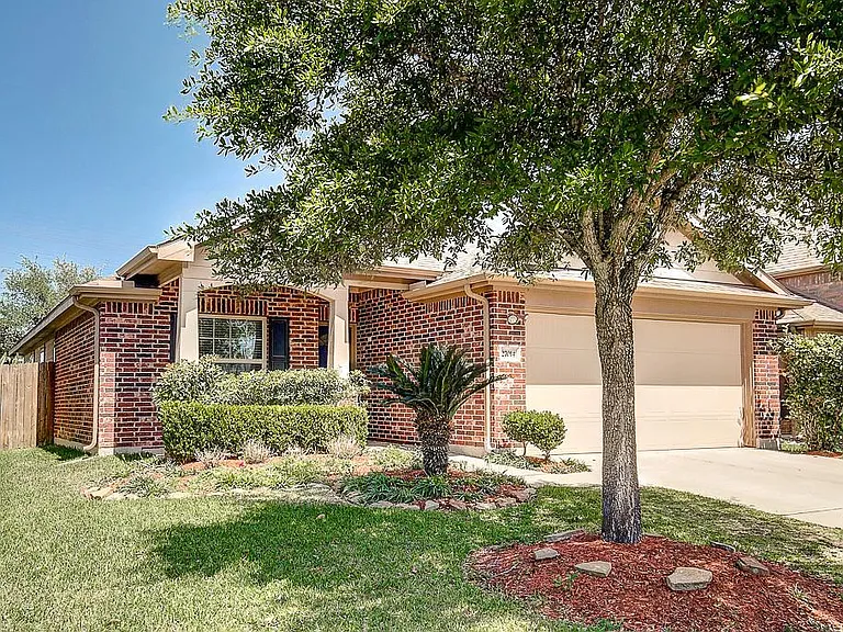 27014 Henson Falls Dr — Photo 2