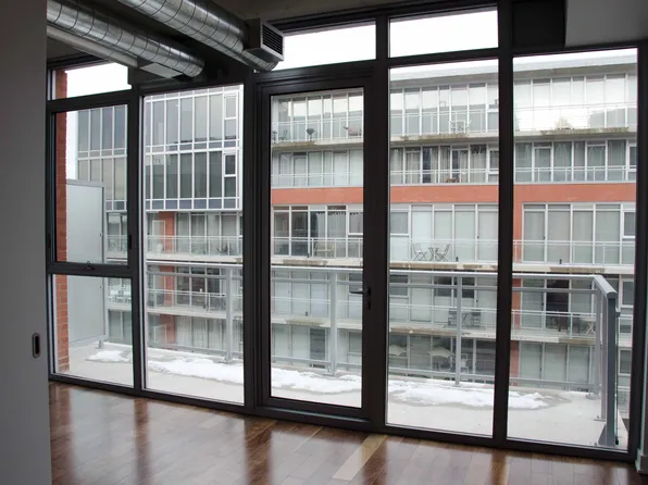 360 McLeod St, Ottawa, ON