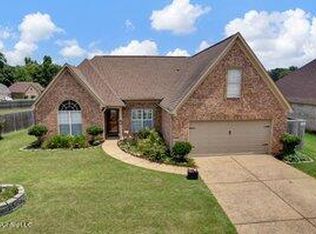 10660 Lexington Dr, Olive Branch, MS 38654