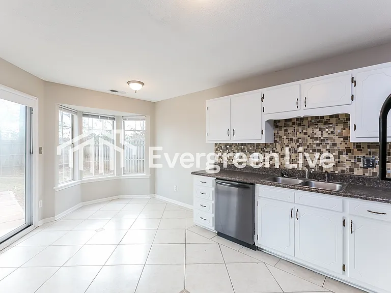 21 Fairhope Ln — Photo 6