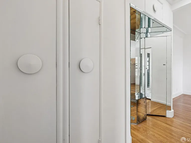 3337 Clay St #5 — Photo 34