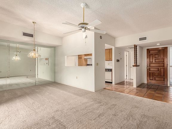 2nd image of 1720 W Dalehaven Cir