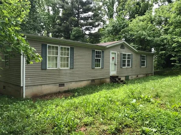 685 Goddard Ln, Millers Creek, NC 28651