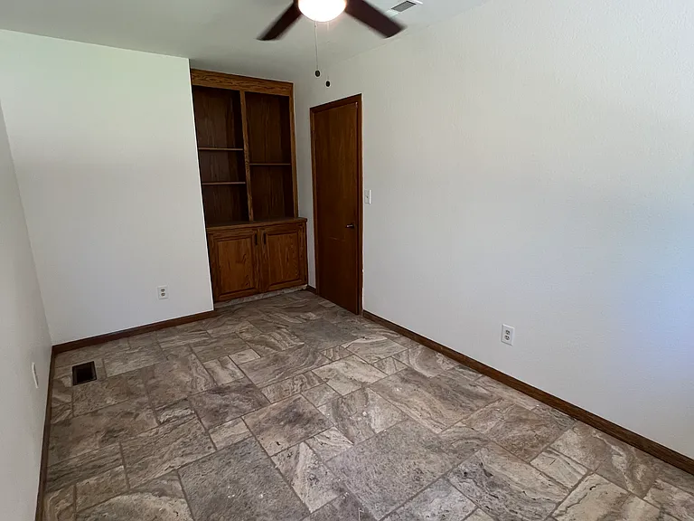 22866 S Austin Rd — Photo 26