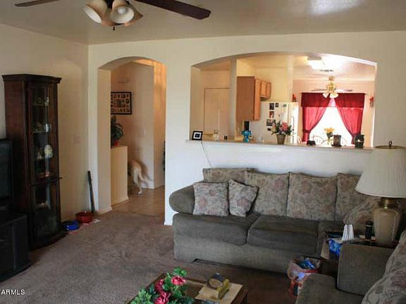 5th image of 3521 S 159th Dr