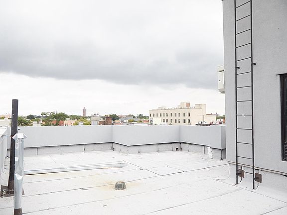 5th image of 836 Monroe St APT 3B