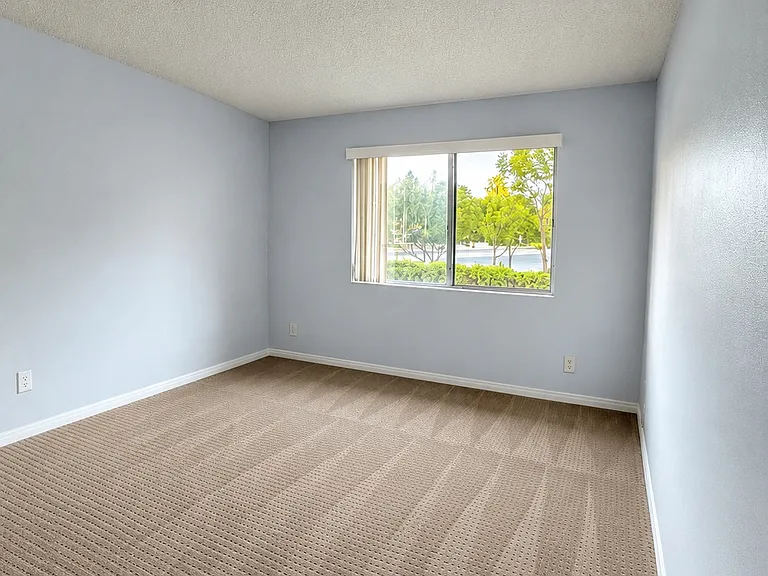 6902 Mission Gorge Rd #14 — Photo 12