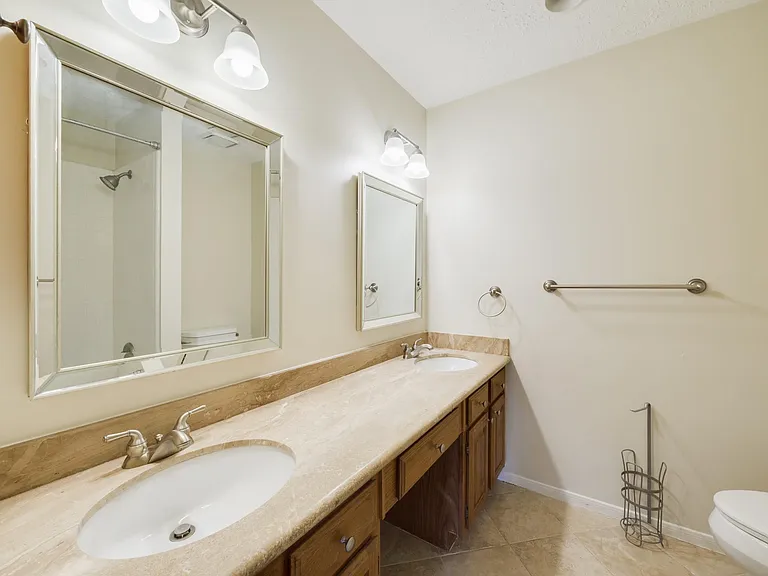 14214 Withersdale Dr — Photo 20