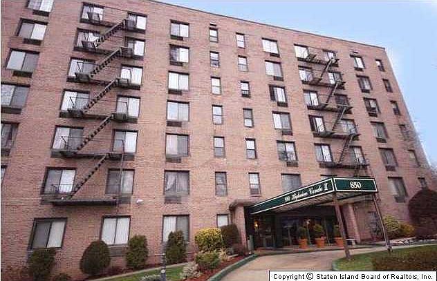 1st image of 850 Howard Ave APT 1H