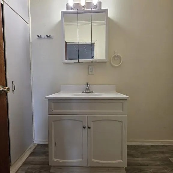 383 W 12th St #9 — Photo 5
