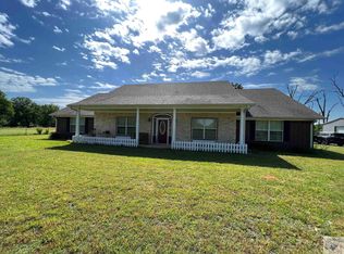 1385 County Road 3327, Omaha, TX 75571