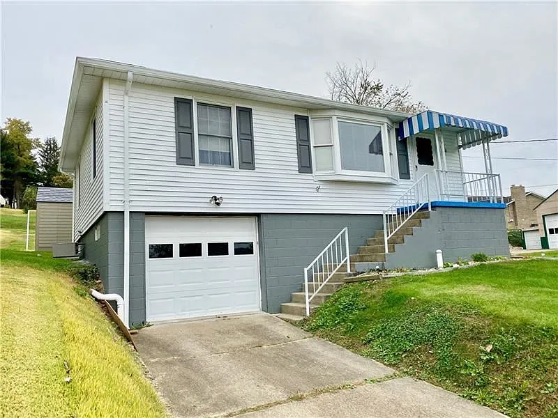 1144 Connellsville Rd photo 1