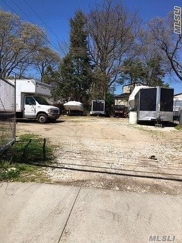 1st image of 36 Brooklyn Ave