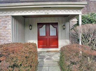 1261 Hunsicker Rd, Lancaster, PA 17601