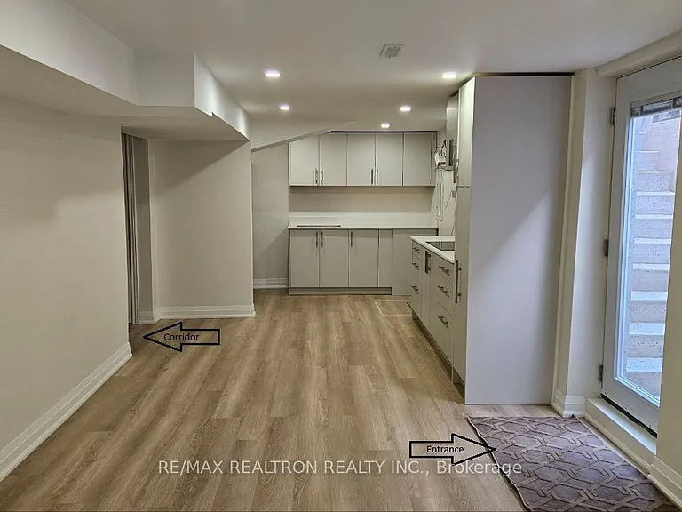 Trillium Dr — Photo 3