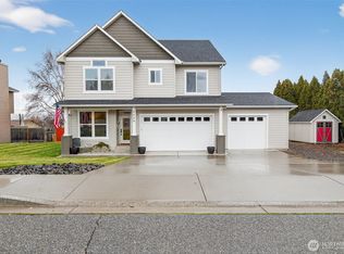2429 Highland View Drive, East Wenatchee, WA 98802